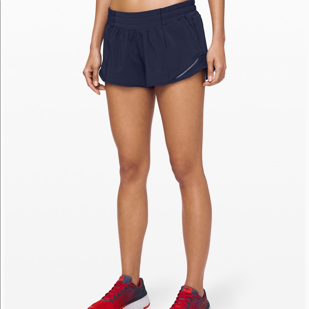 Lululemon size 4 hottie tottie